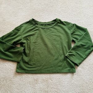 Long Sleeve Green Crop top